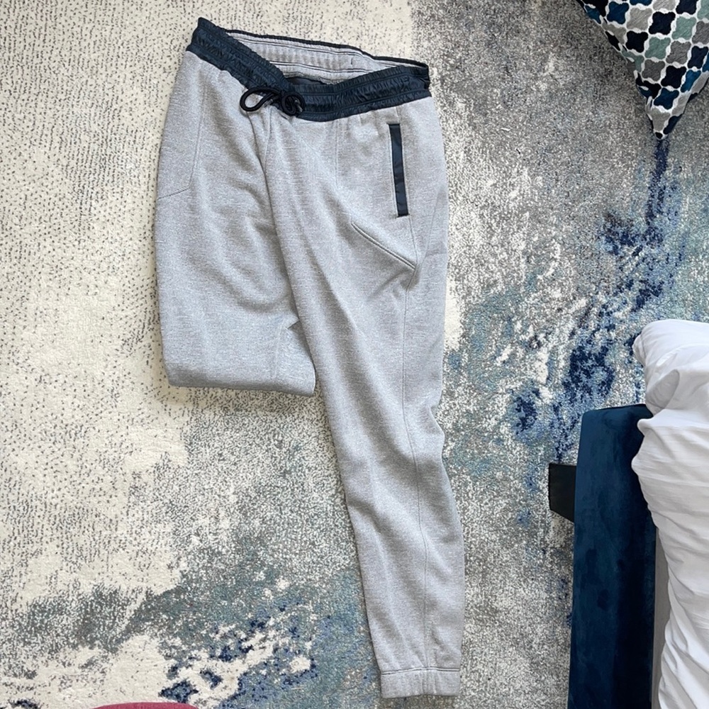 Under Armour. Women. Navy striped joggers